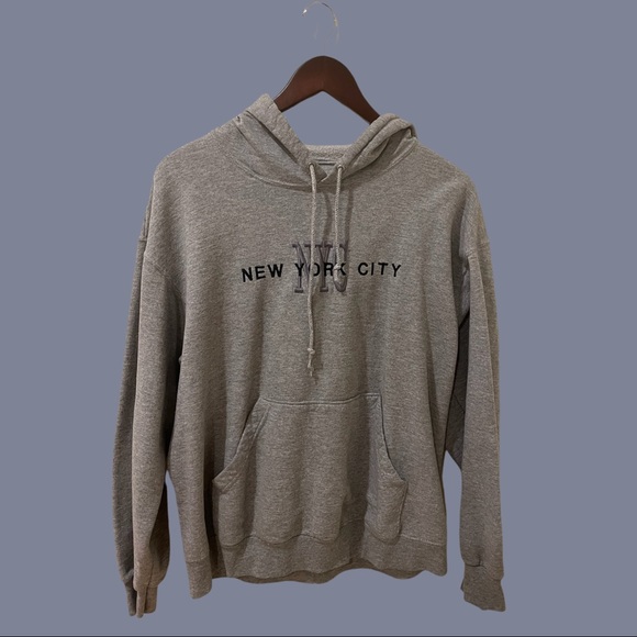 Fruit of the Loom Sweaters - NYC Hoodie